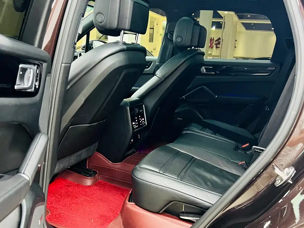 Porsche Cayenne 2019 Cayenne 3.0T