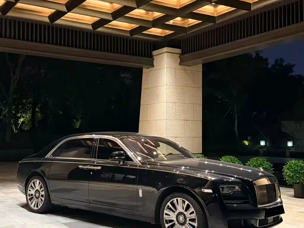 Rolls-Royce Ghost — миниатюра 3