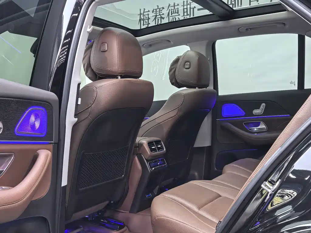 Mercedes-Benz GLE (Import) — миниатюра 7