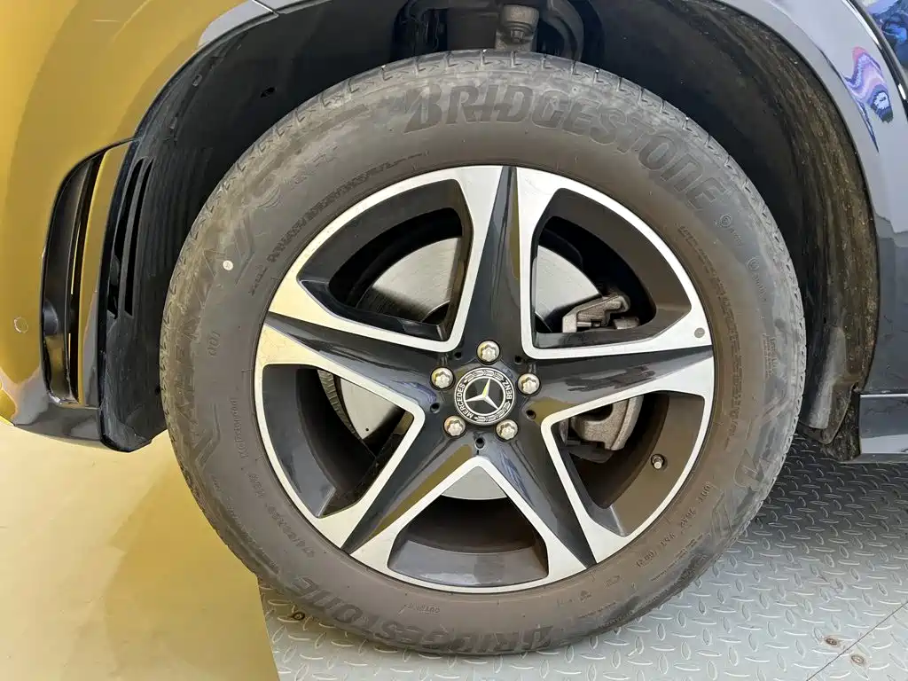 Mercedes-Benz GLE New Energy — миниатюра 10