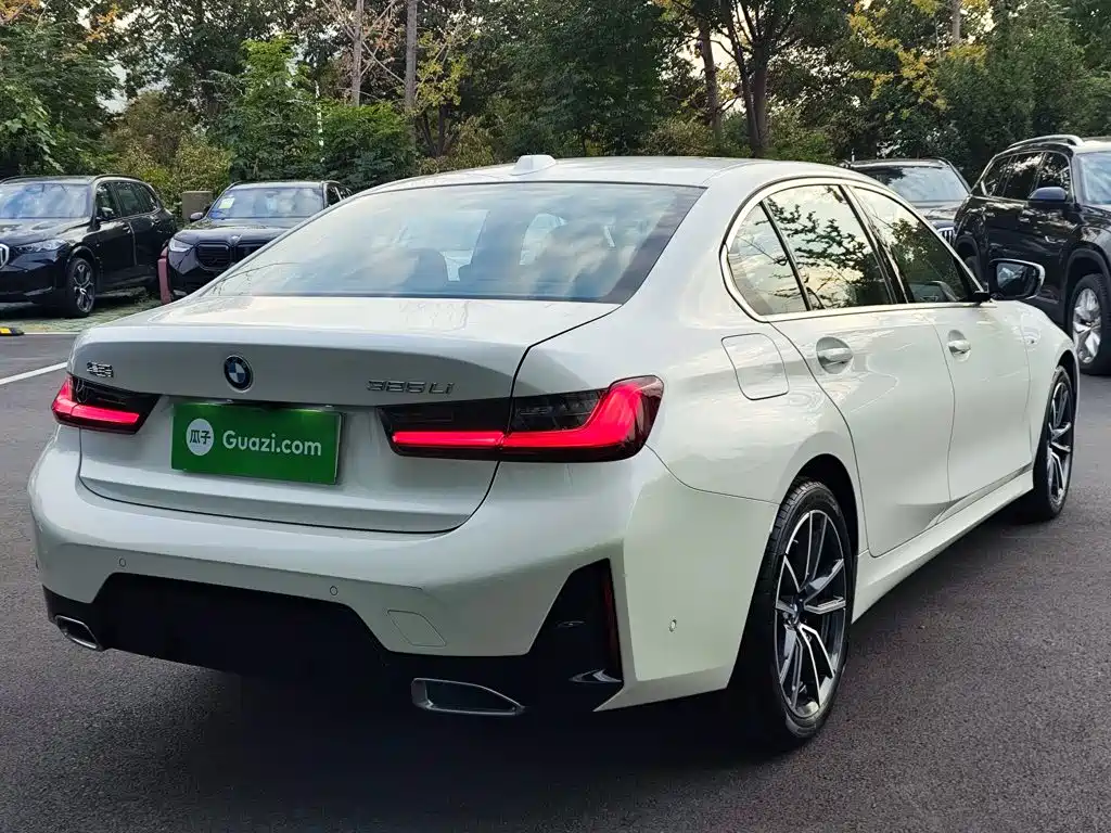 BMW 3 Series — миниатюра 7