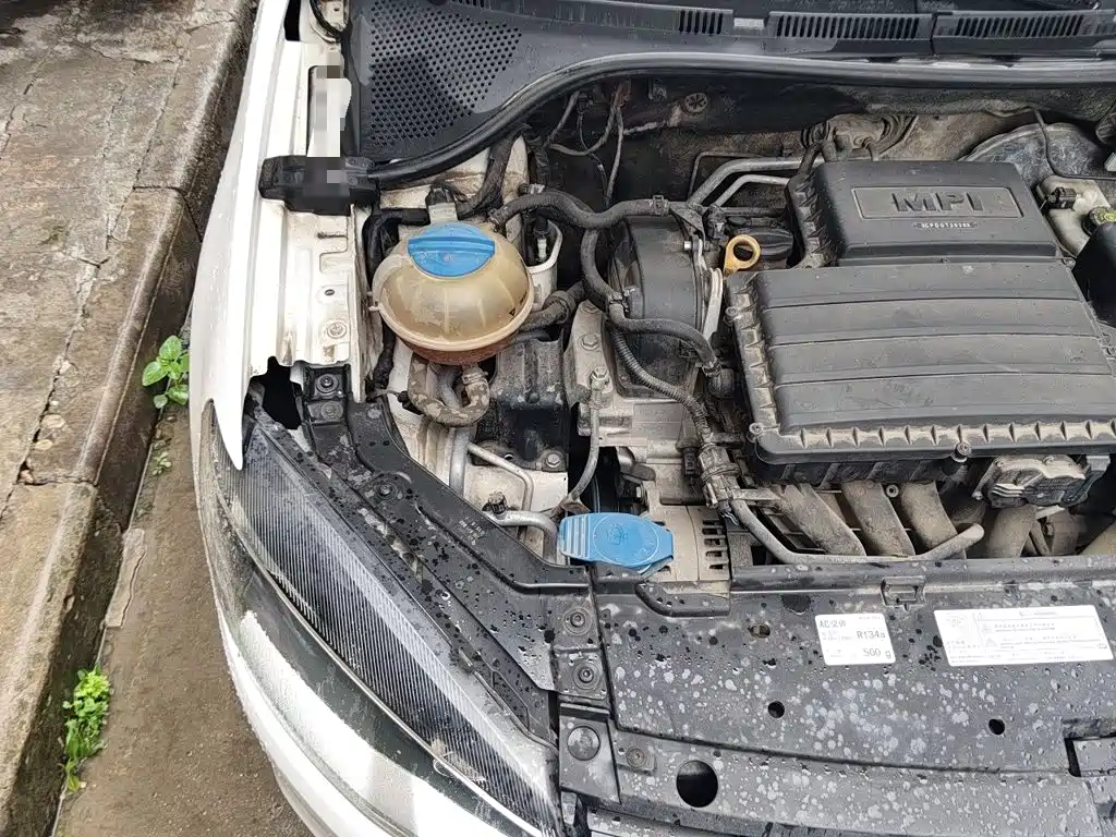 Volkswagen Jetta — миниатюра 21