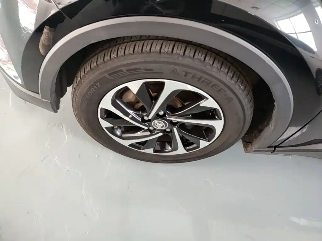 Toyota IZOA — миниатюра 23
