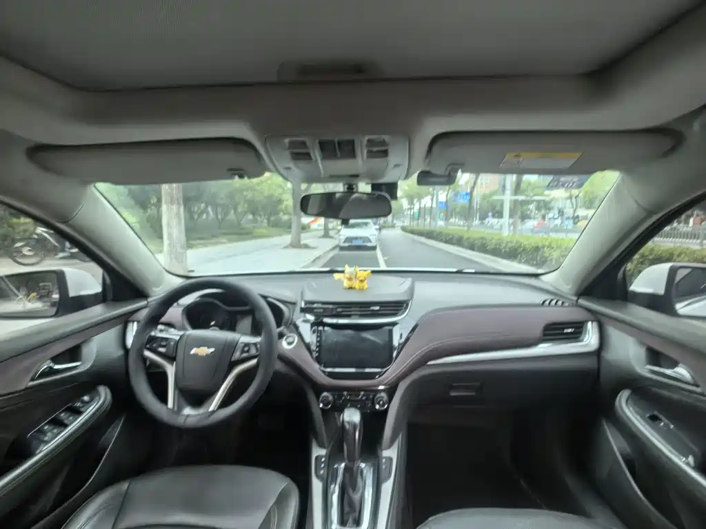 Chevrolet Malibu — миниатюра 13