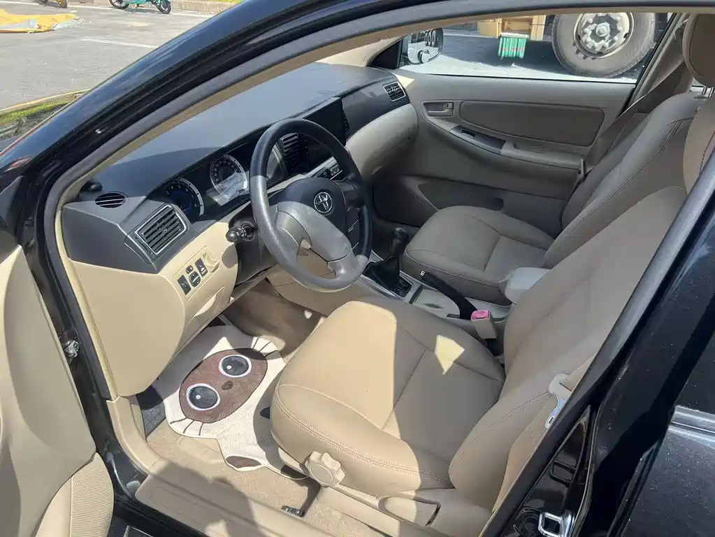 Toyota Corolla — миниатюра 7