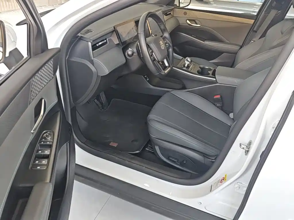 BYD Qin PLUS — миниатюра 16