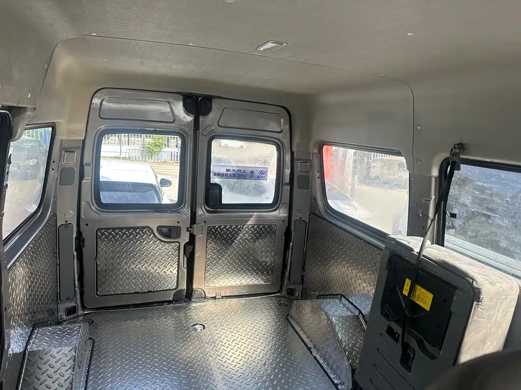 SAIC MAXUS XINTU V80