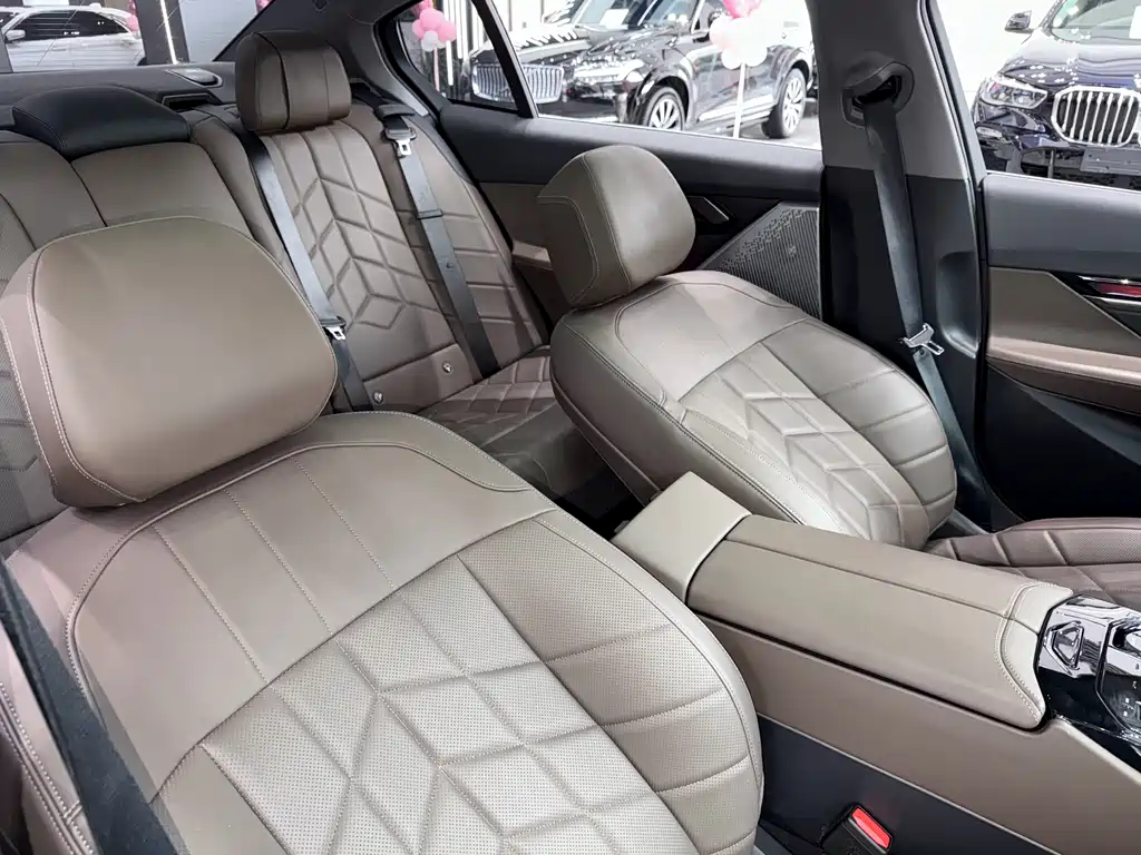 BMW 5 Series 5 2024 530Li Lead M Sport