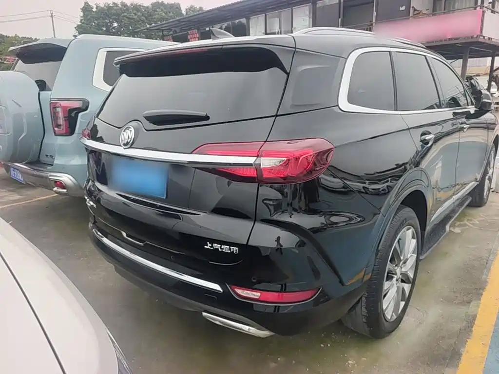 Buick Enclave — миниатюра 6