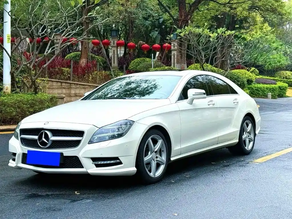Mercedes-Benz CLS