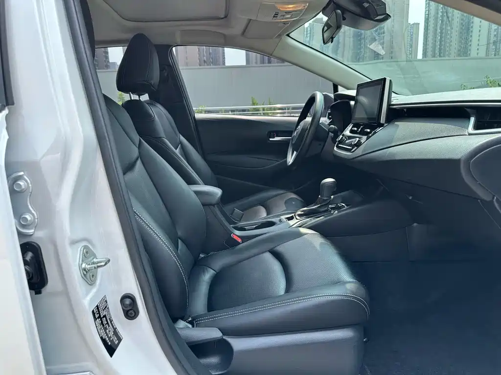 Toyota Corolla 1.2T S-CVT Elite PLUS Edition, фото 18