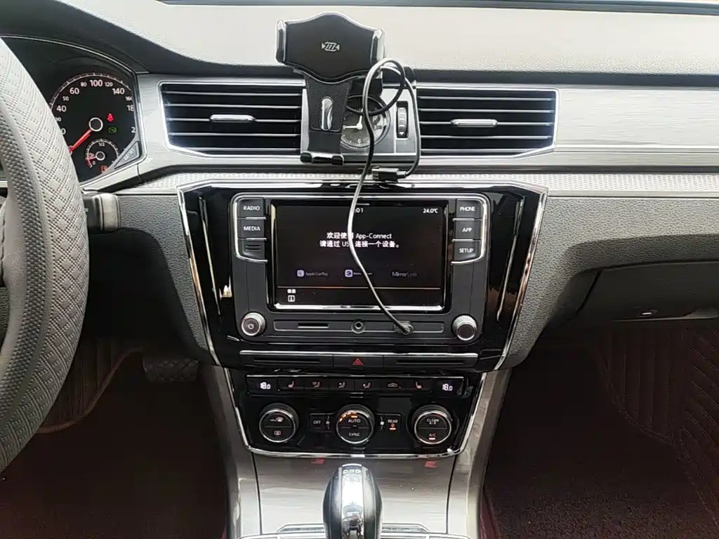Volkswagen Passat — миниатюра 13
