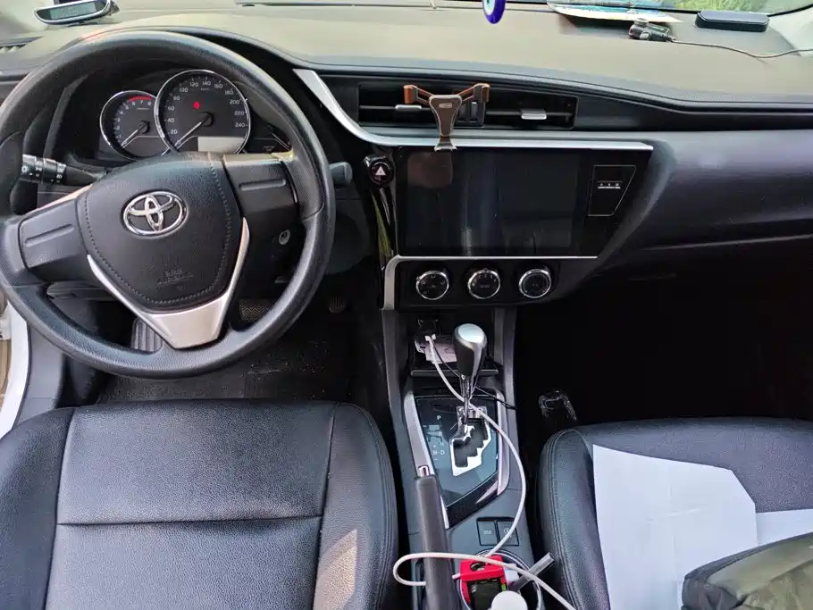 Toyota Corolla — миниатюра 12