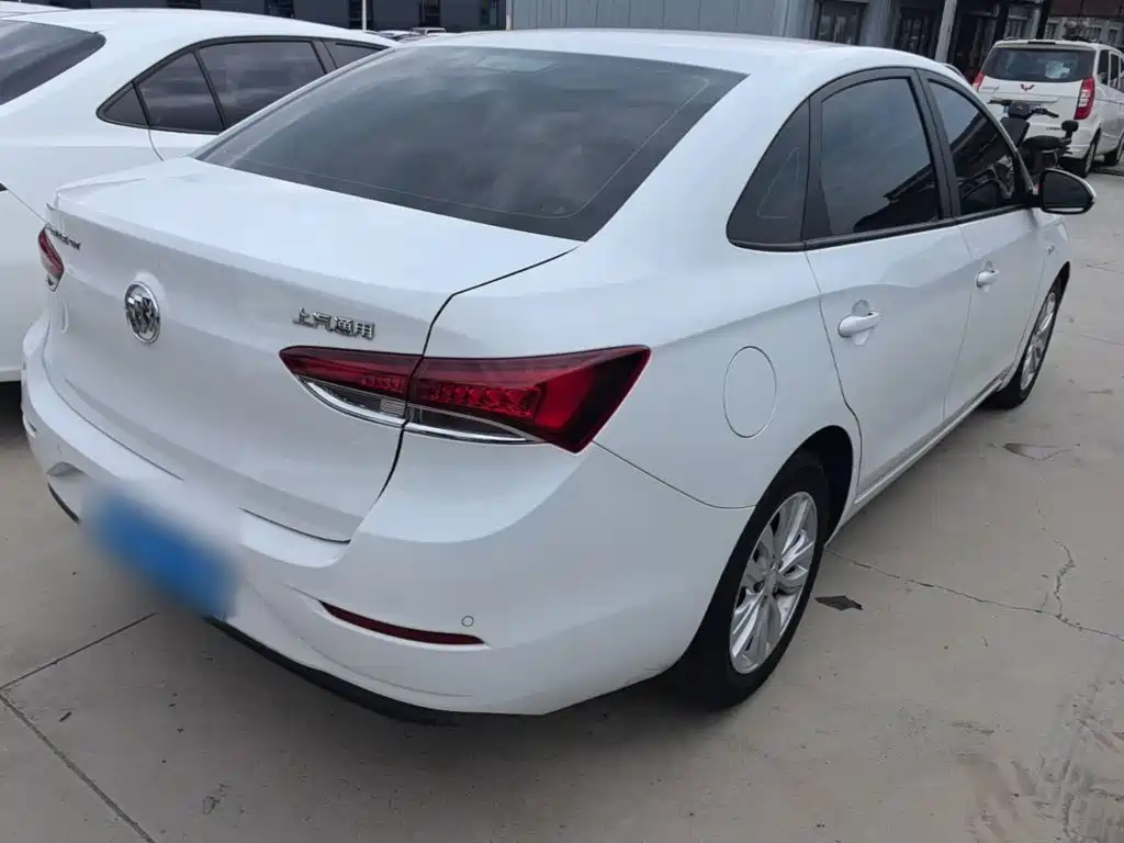 Buick Excelle — миниатюра 7