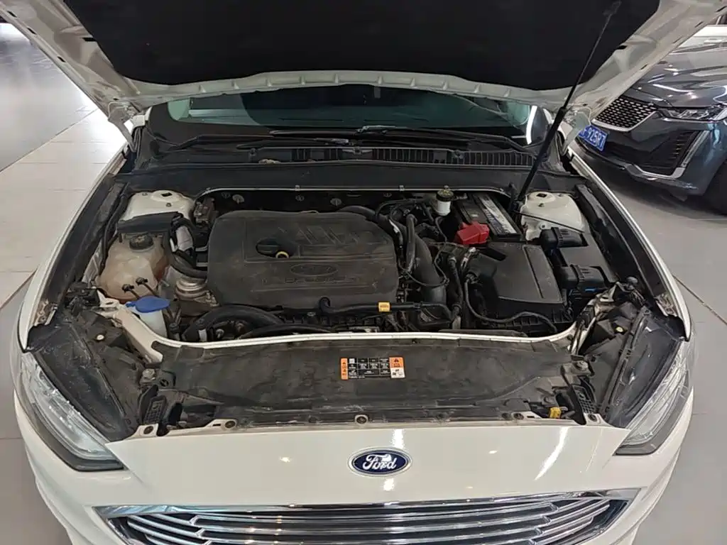 Ford Mondeo — миниатюра 20