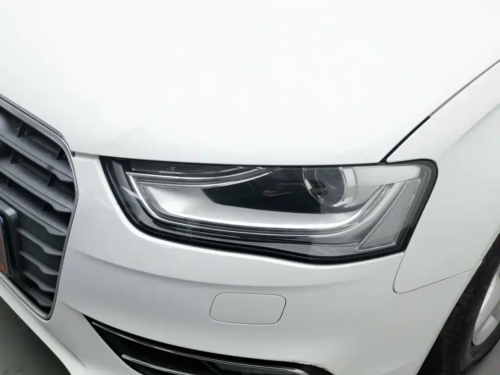Audi A4L — миниатюра 7