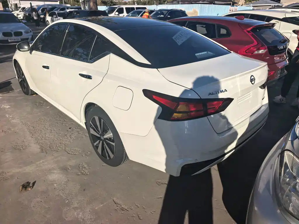 Nissan Teana — миниатюра 5
