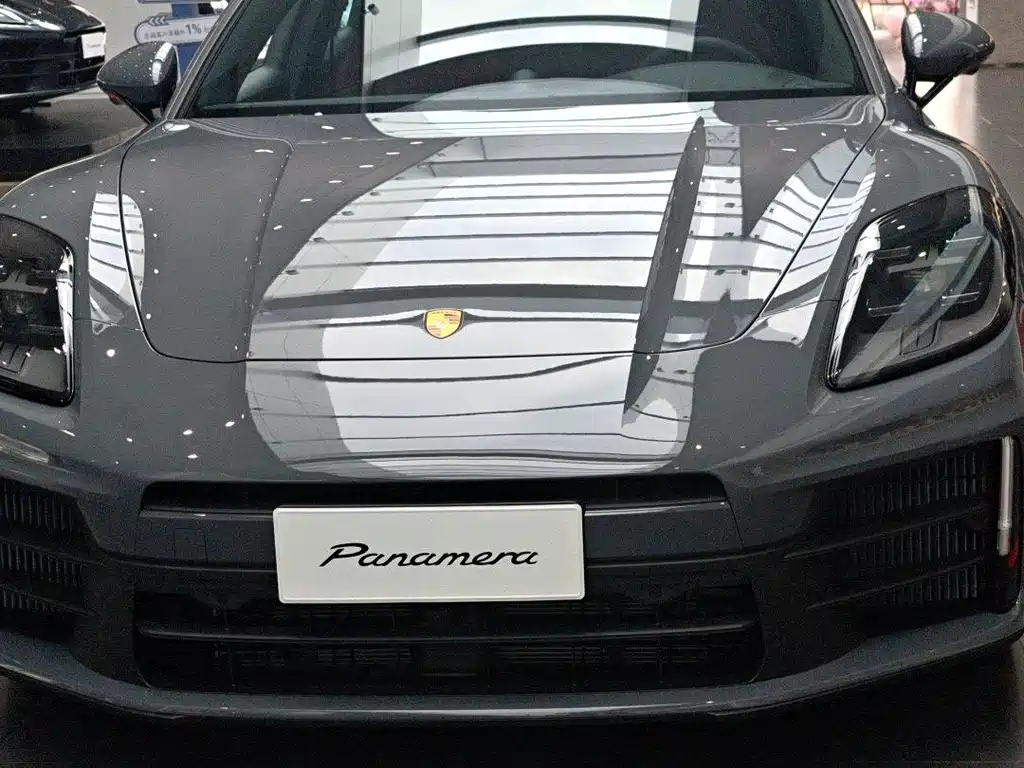 Porsche Panamera — миниатюра 2