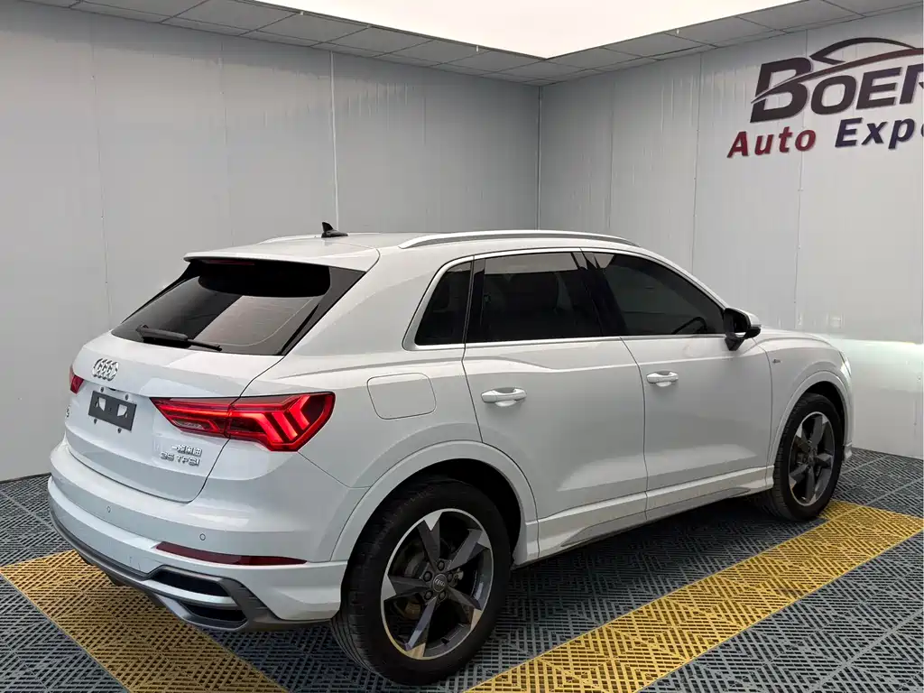 Audi Q3 — миниатюра 6