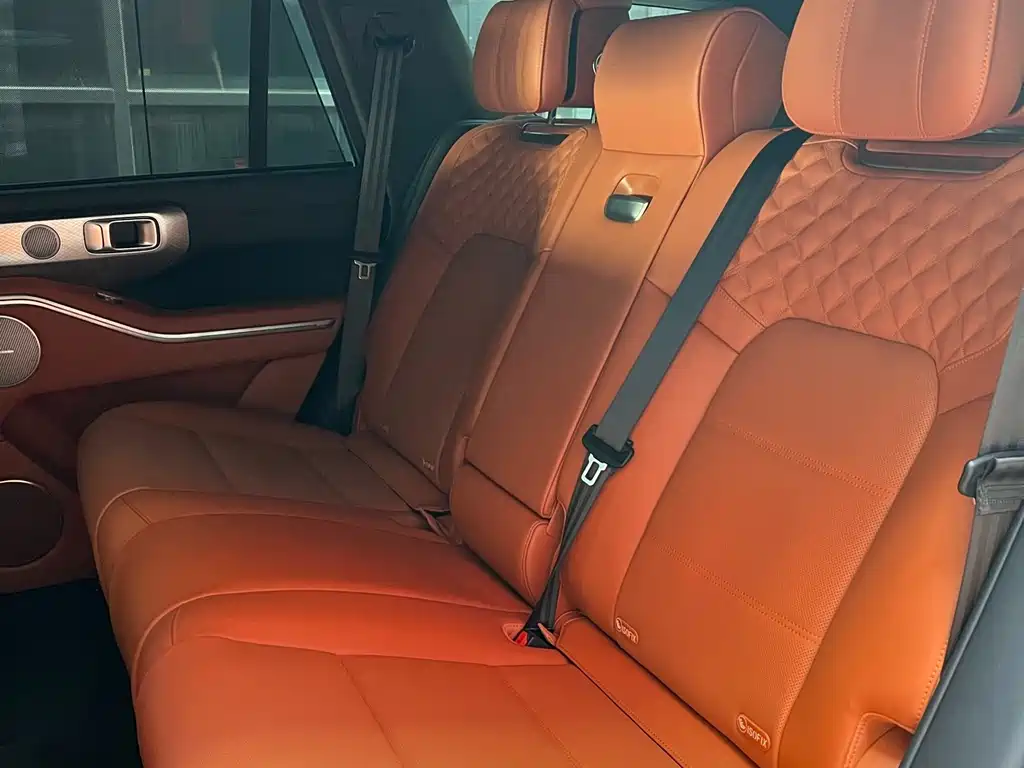 TANK TANK 700 NEW ENERGY