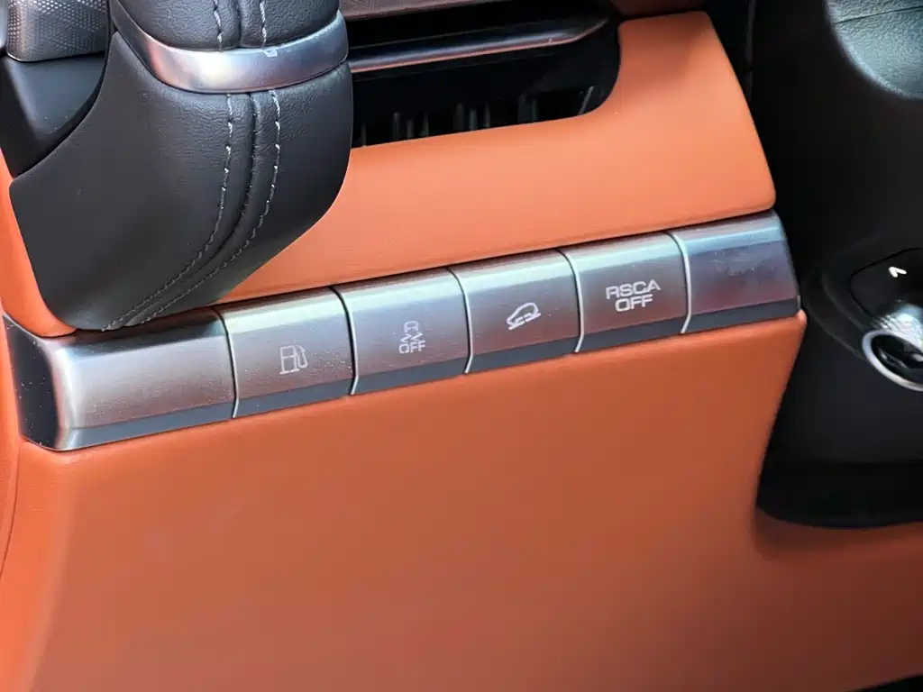 TANK TANK 700 NEW ENERGY