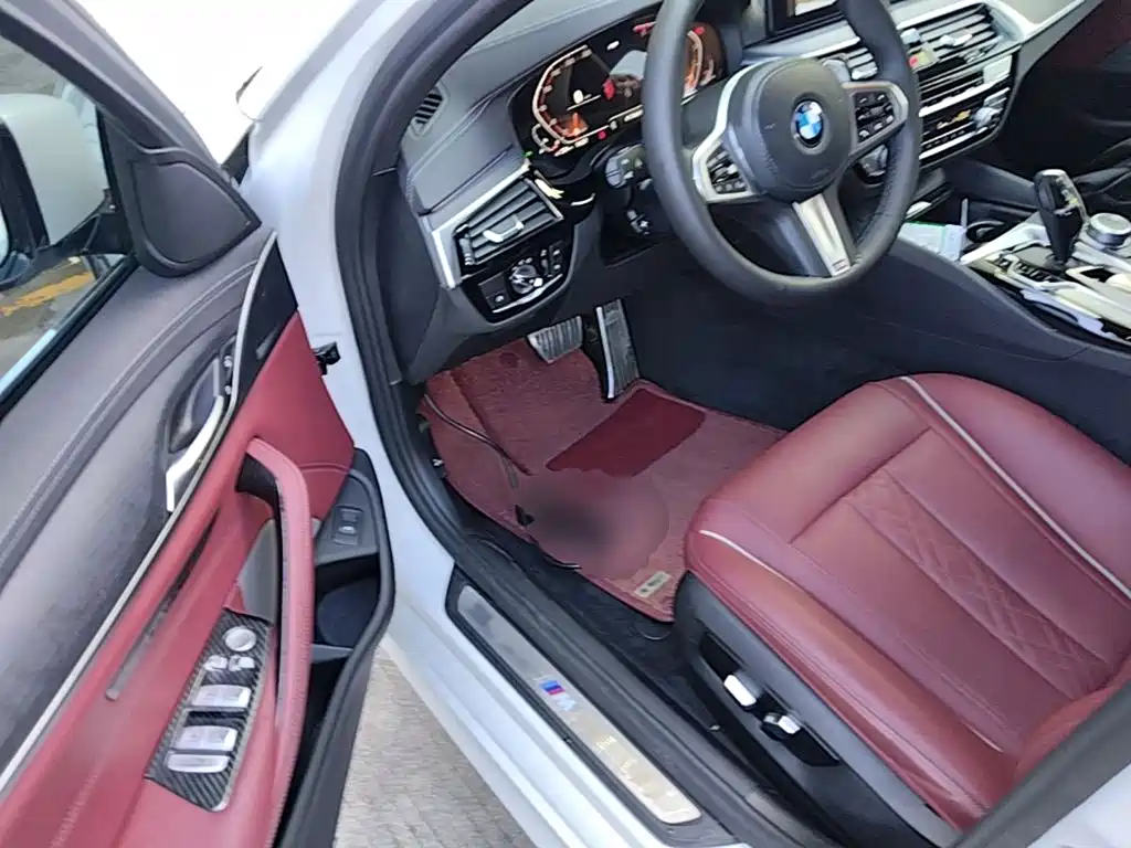 BMW 5 Series — миниатюра 16