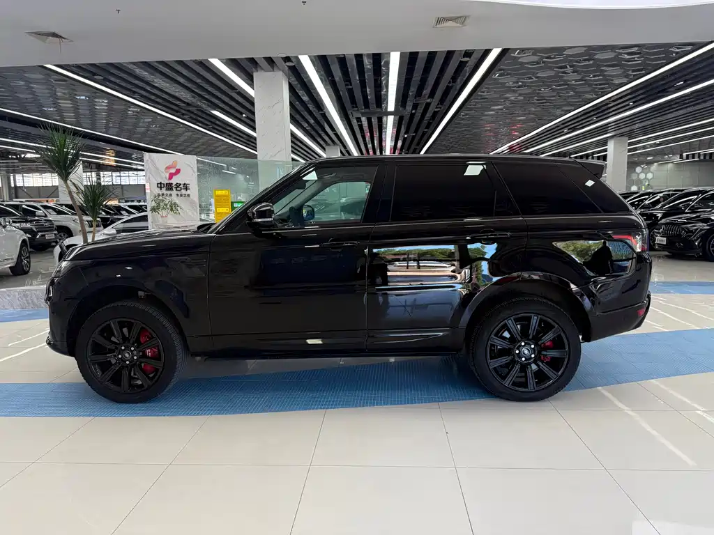 Land Rover Range Rover Sport 2022 3.0 L6 HST