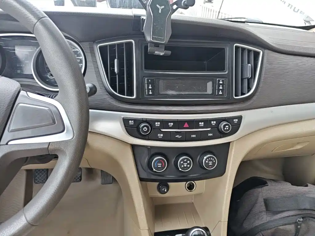 Baojun 730 — миниатюра 13