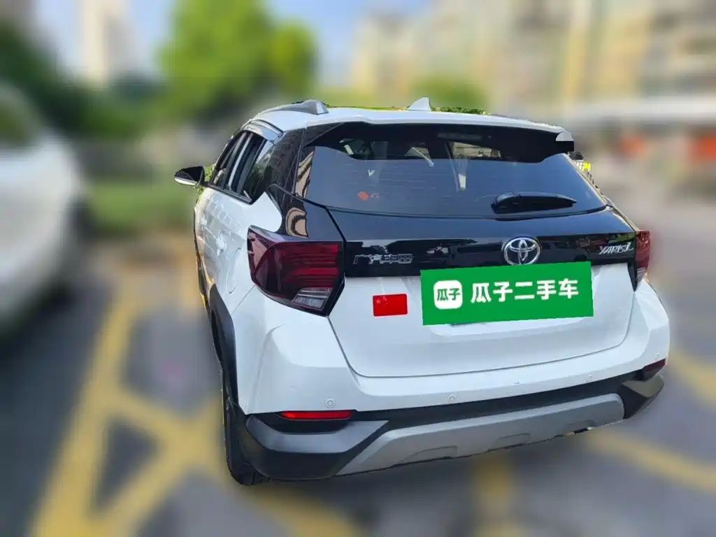 Toyota Yaris L — миниатюра 4