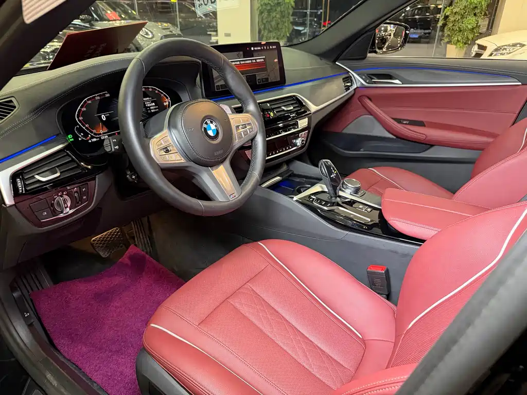 BMW 5 Series — миниатюра 8