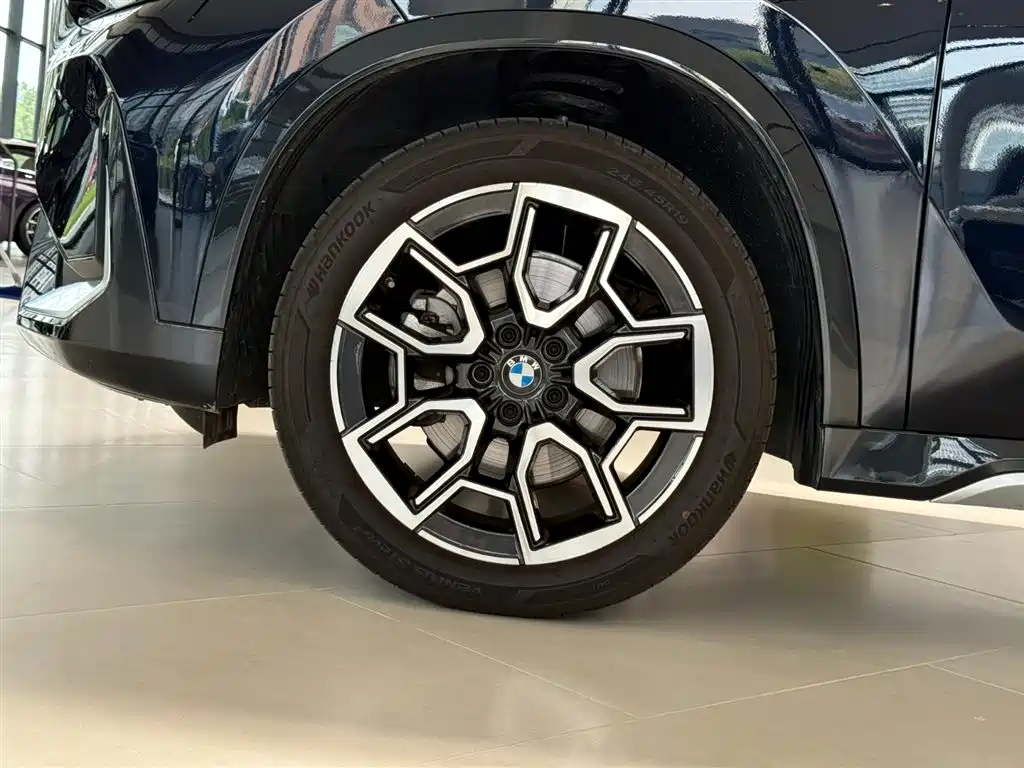 BMW X1 2024 sDrive25Li X