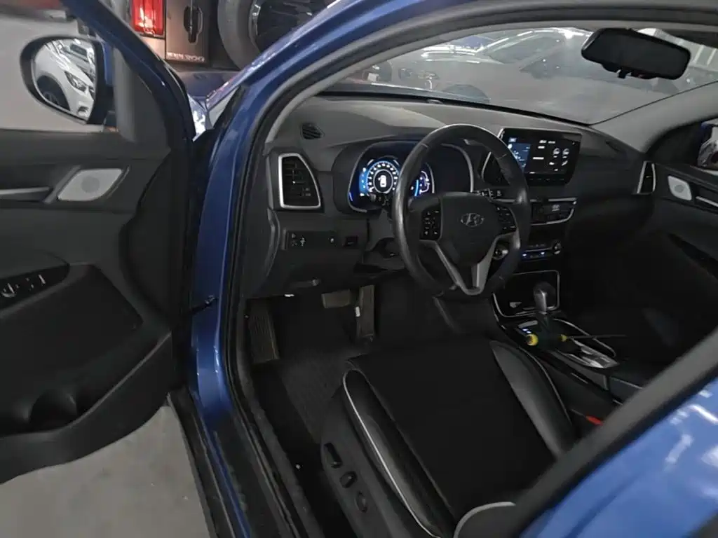 Hyundai Tucson — миниатюра 16