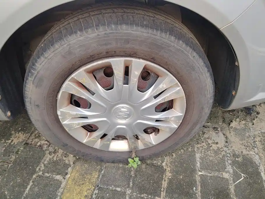 Buick Excelle — миниатюра 6