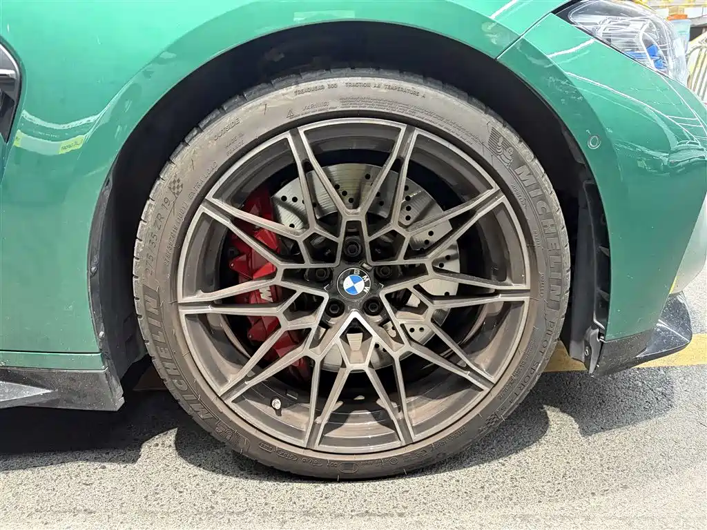 BMW M4 — миниатюра 12