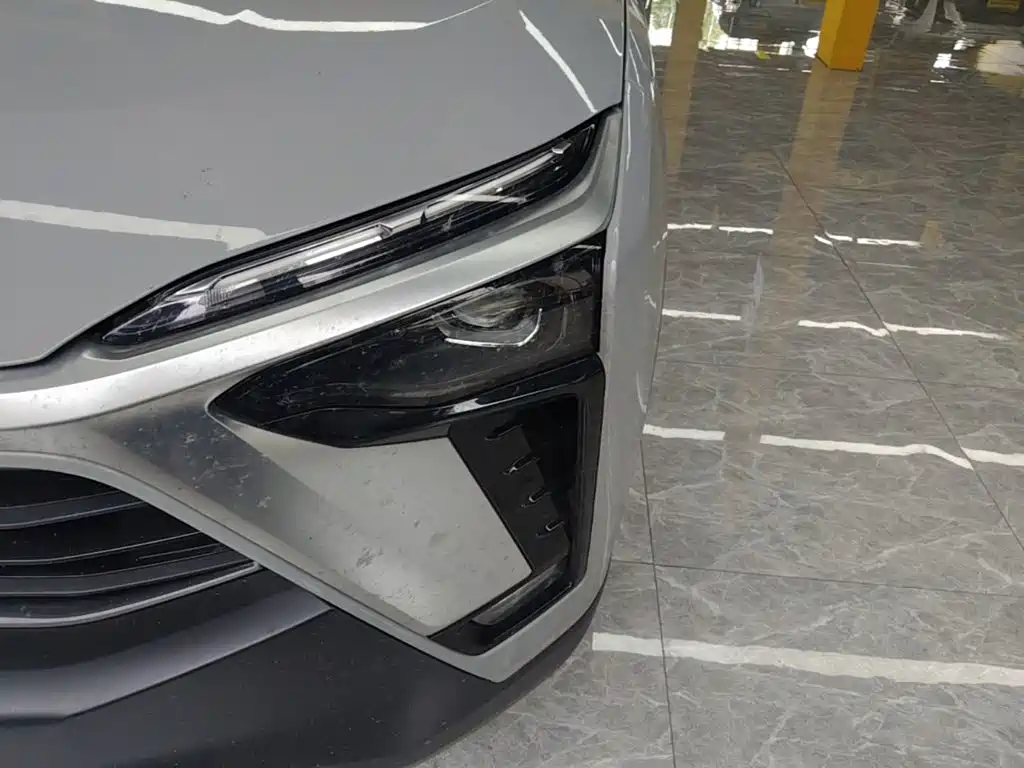 NIO ES8 — миниатюра 24