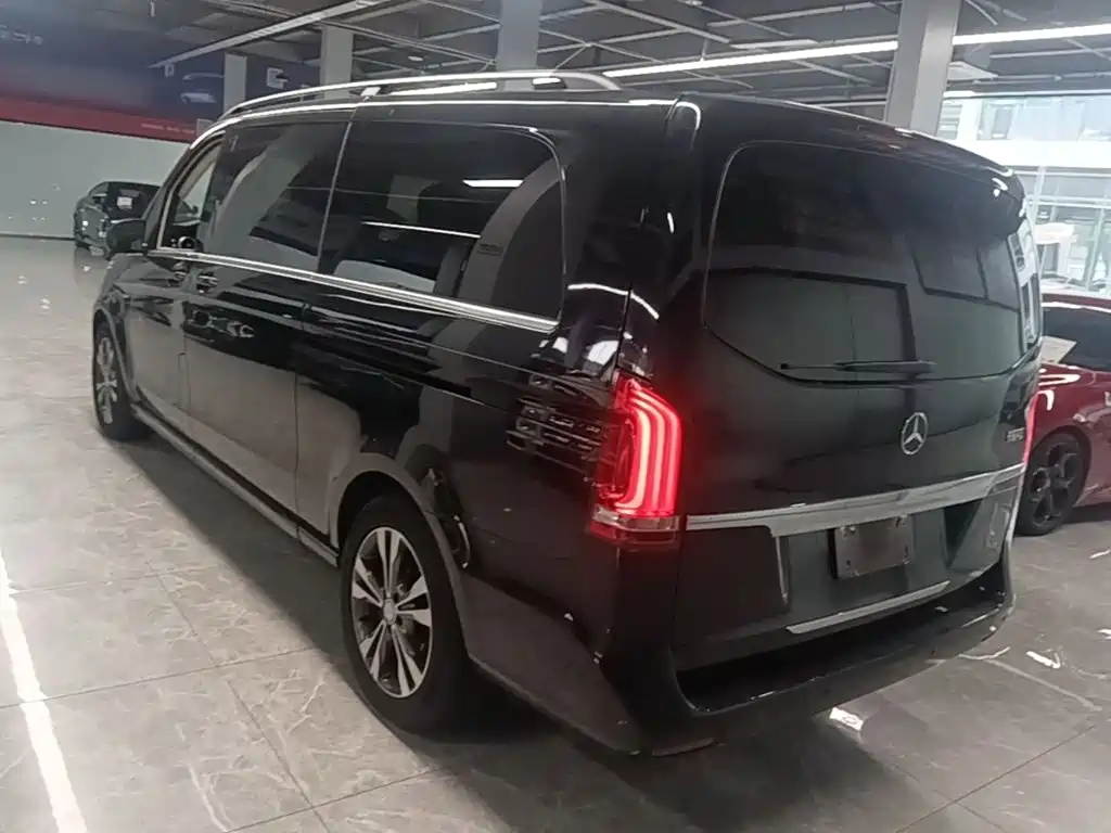 Mercedes-Benz V-Class — миниатюра 5