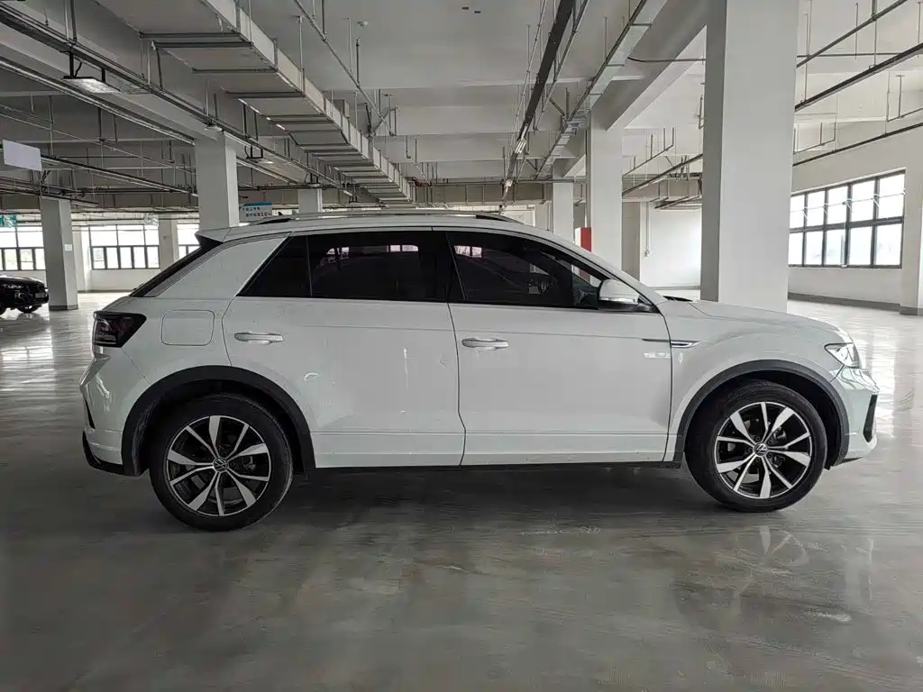 Volkswagen T-Roc — миниатюра 6