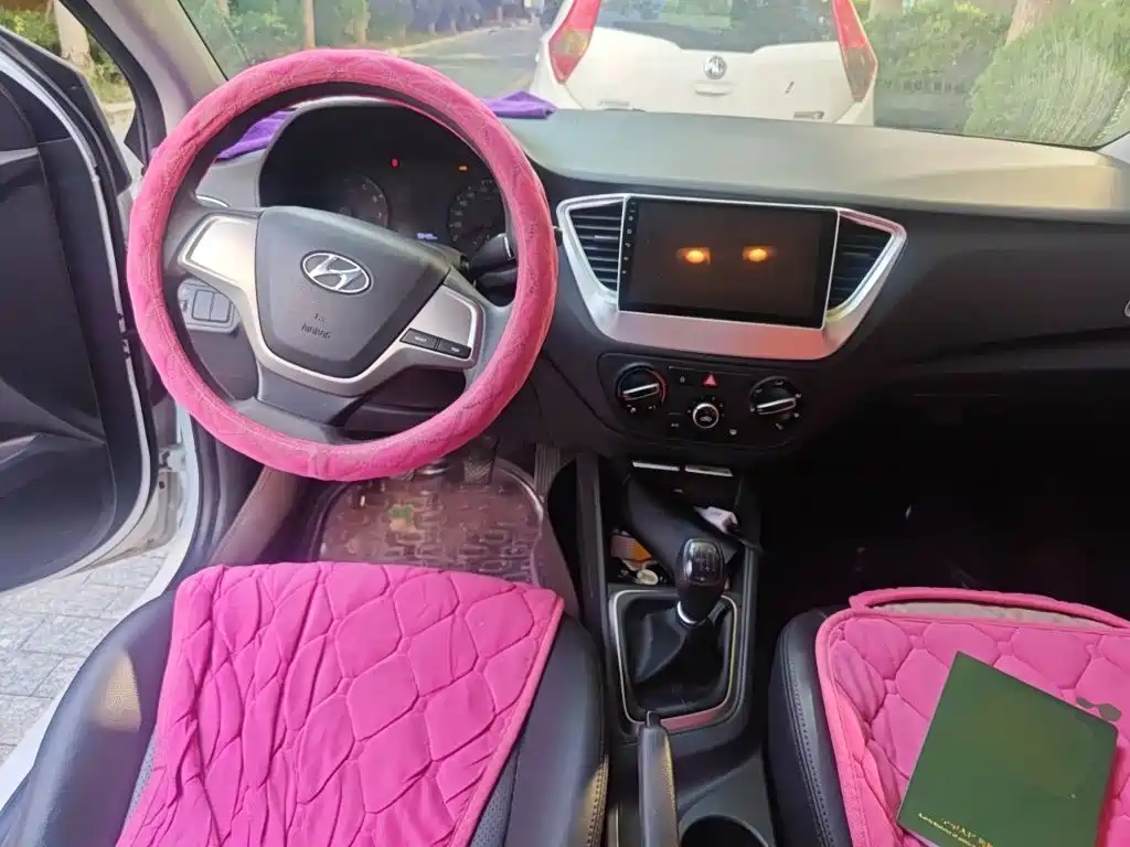 Hyundai Verna — миниатюра 13
