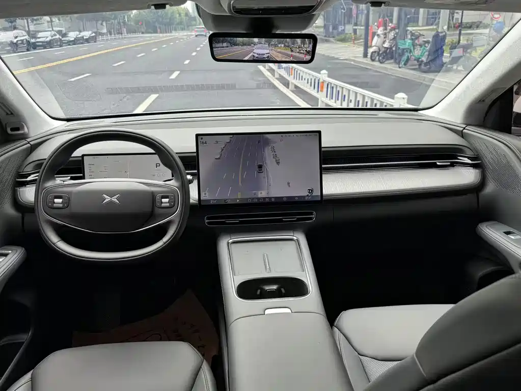 XPeng G6 — миниатюра 12