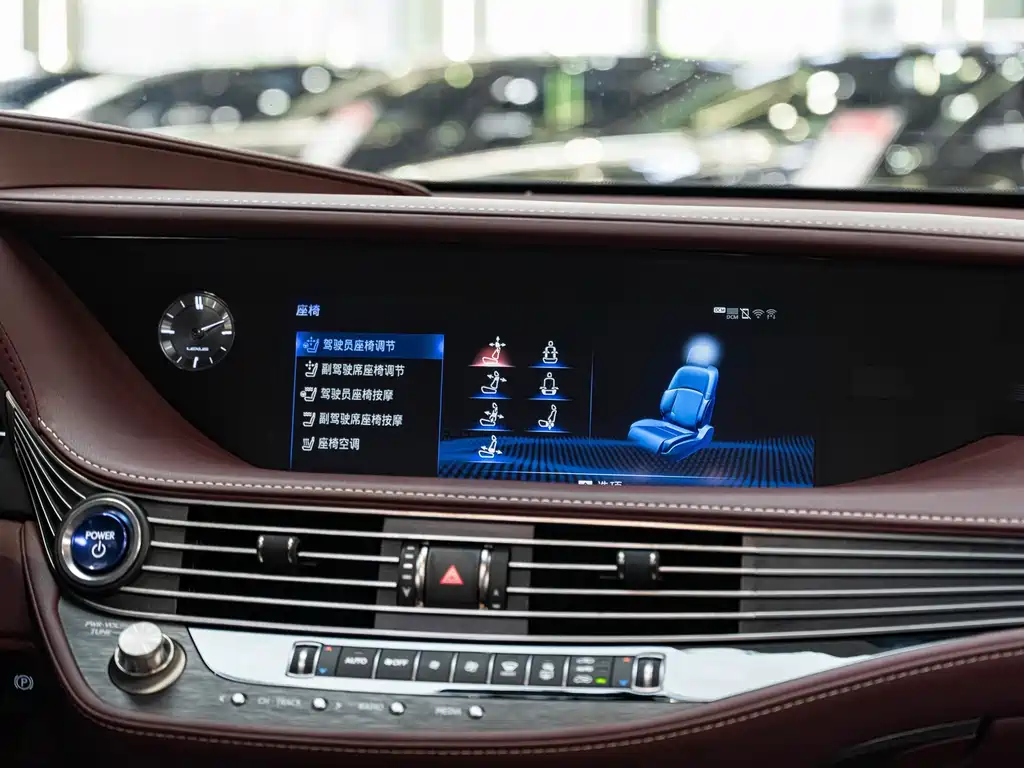Lexus LS — миниатюра 16