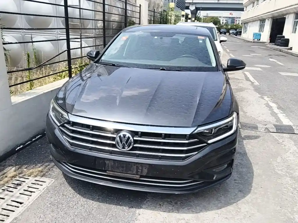 Volkswagen Sagitar — миниатюра 3