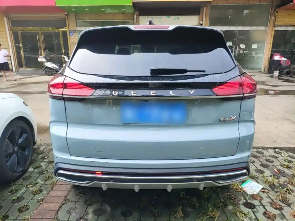 Geely Boyue — миниатюра 6