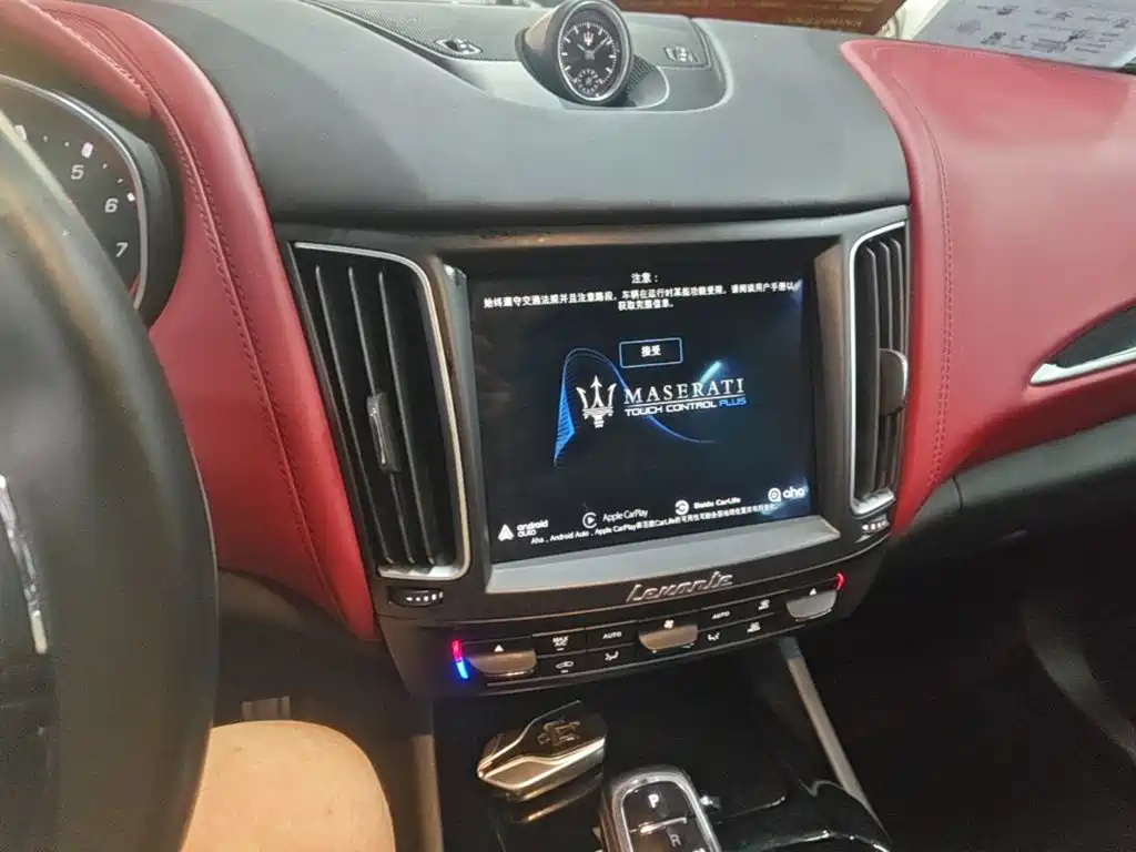 Maserati Levante — миниатюра 13