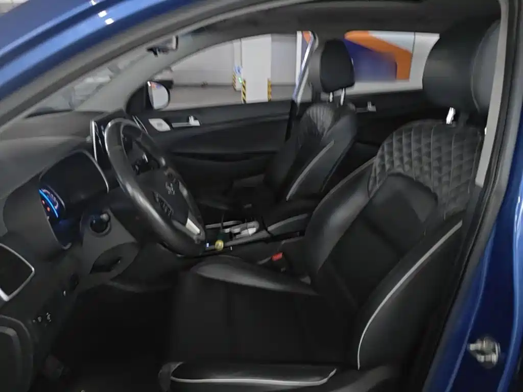 Hyundai Tucson — миниатюра 15