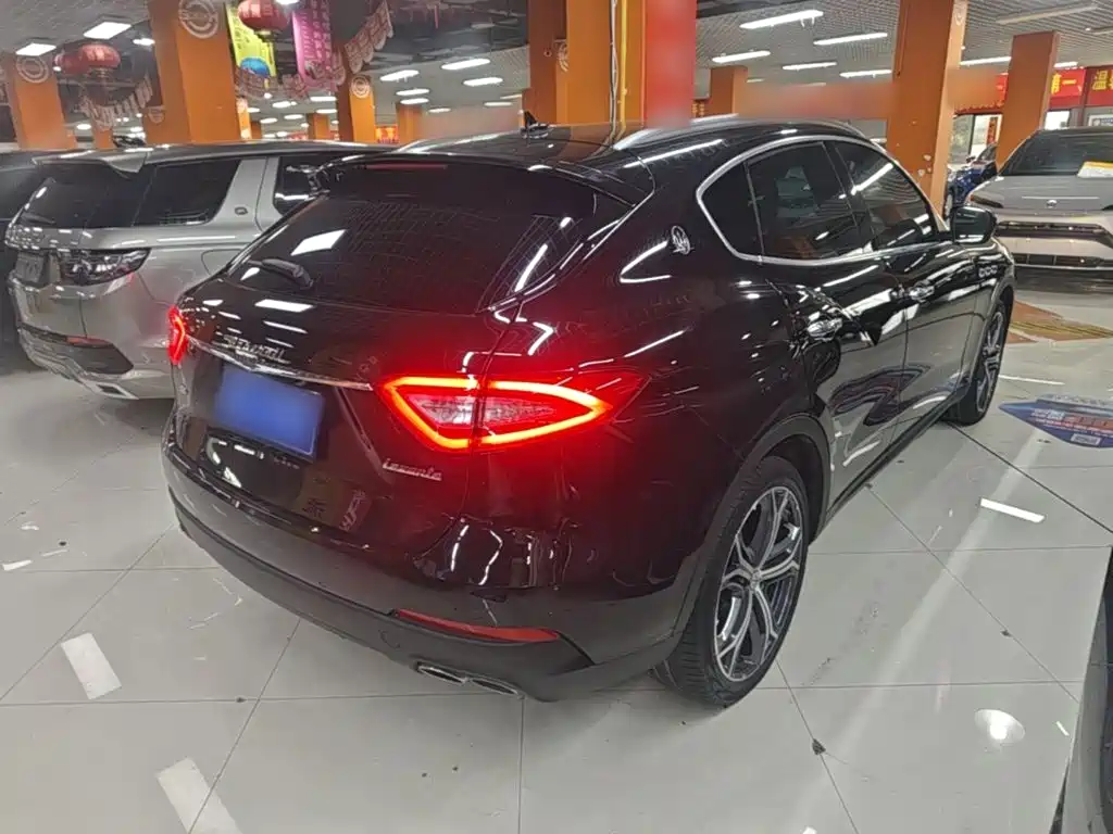 Maserati Levante — миниатюра 7