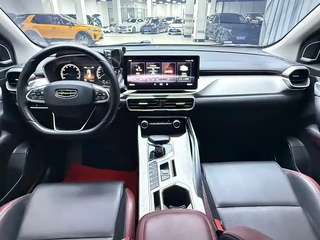 Geely Binyue — миниатюра 18