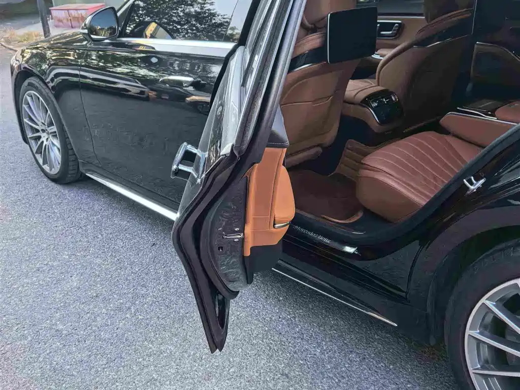 Mercedes-Benz S-Class — миниатюра 5
