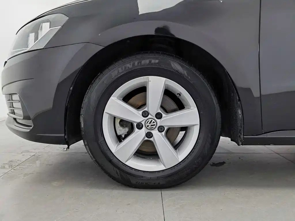 Volkswagen Lavida — миниатюра 17