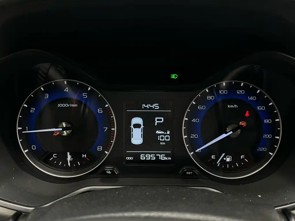 Geely Vision X3 — миниатюра 5