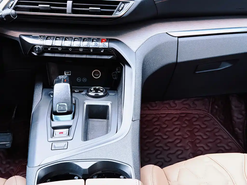 Peugeot 5008 — миниатюра 23